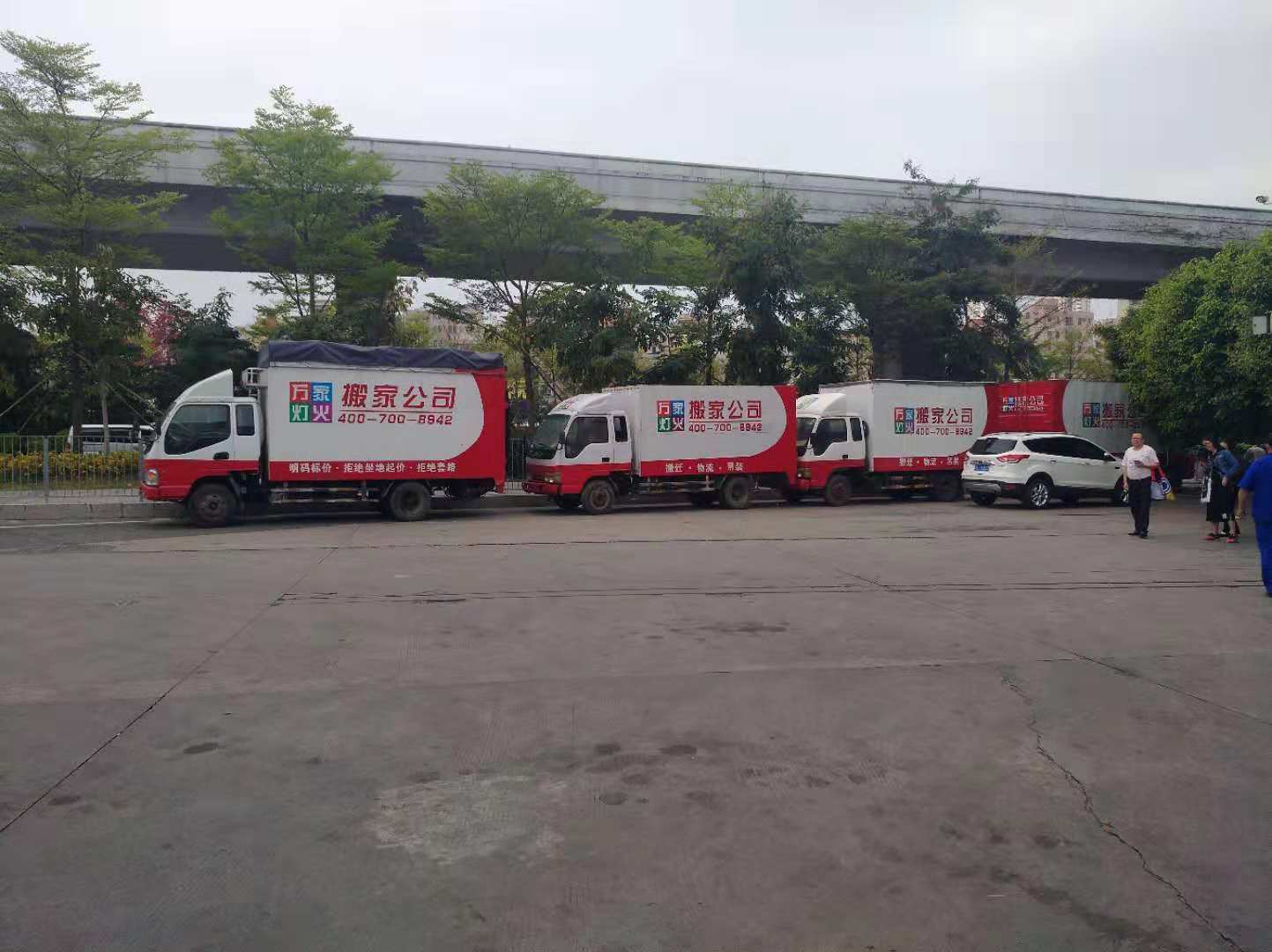  在深圳圣诞节期间搬家，一定要找深圳好的搬家公司！